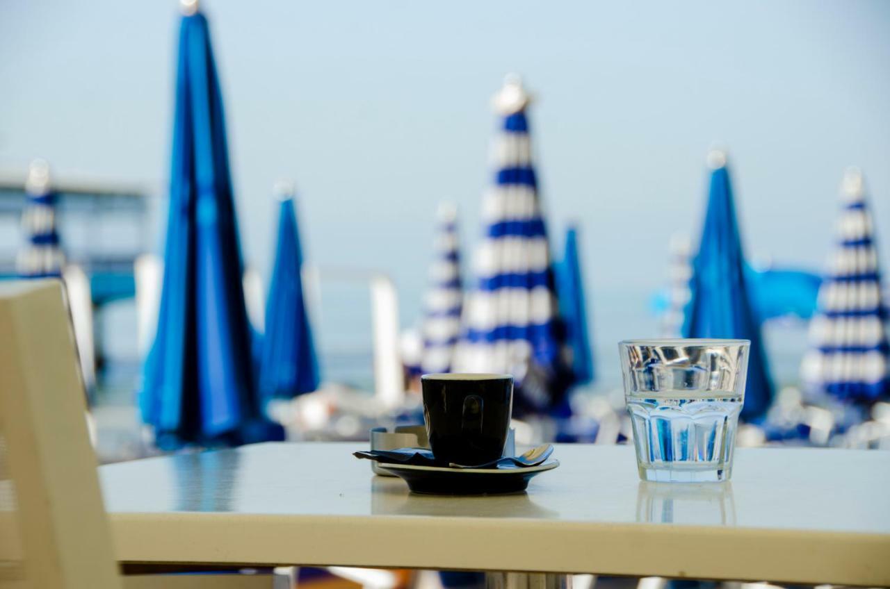 Hotel Vala Durrës Exteriér fotografie