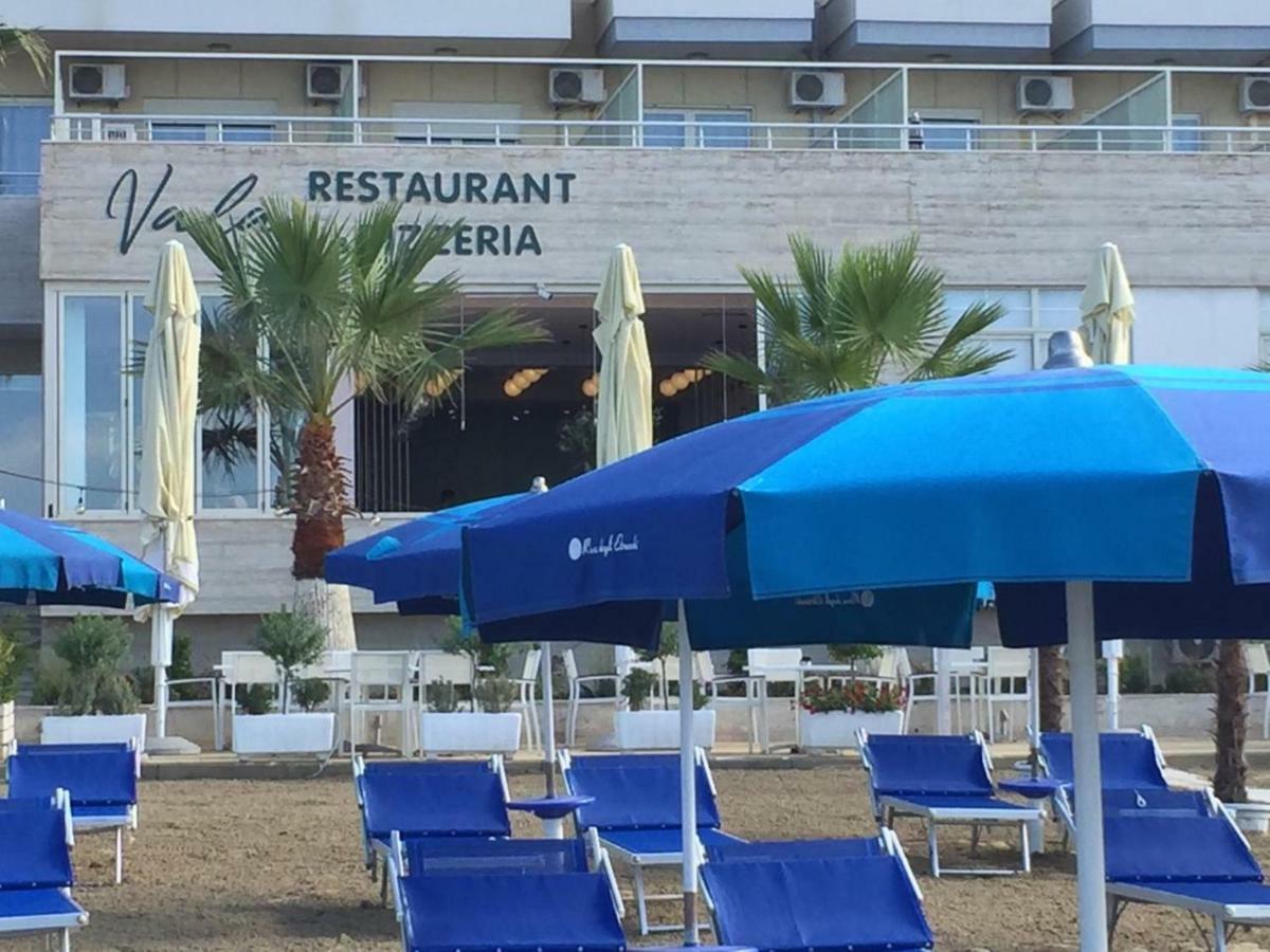Hotel Vala Durrës Exteriér fotografie
