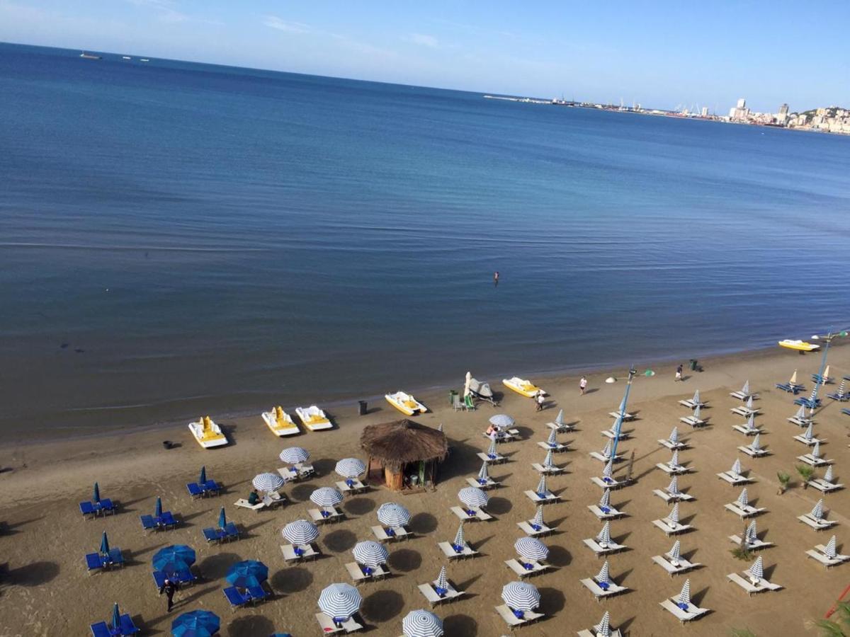 Hotel Vala Durrës Exteriér fotografie
