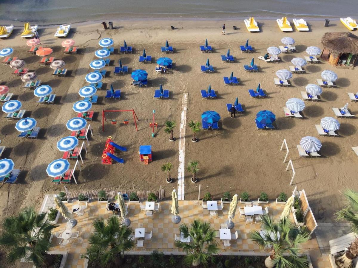 Hotel Vala Durrës Exteriér fotografie
